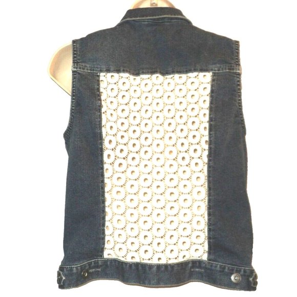 Two by Vince Camuto Denim Vest Size S with Back White Lace Insert Distressed - Picture 2 of 7